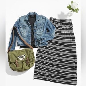 Bundle- 5 pieces: 
Maxi skirt (Loft) 
Denim Jacket (kut from the cloth) 
& more